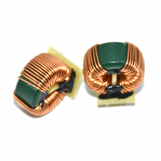 Высокоэффективный тороидальный силовой индуктор с нанокристаллическим сердечником и проволочной катушкой.